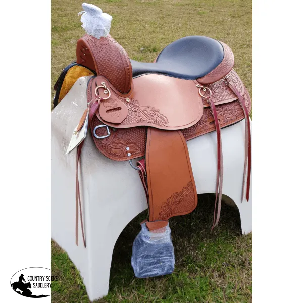 16", 17" Double T  Trail style saddle.