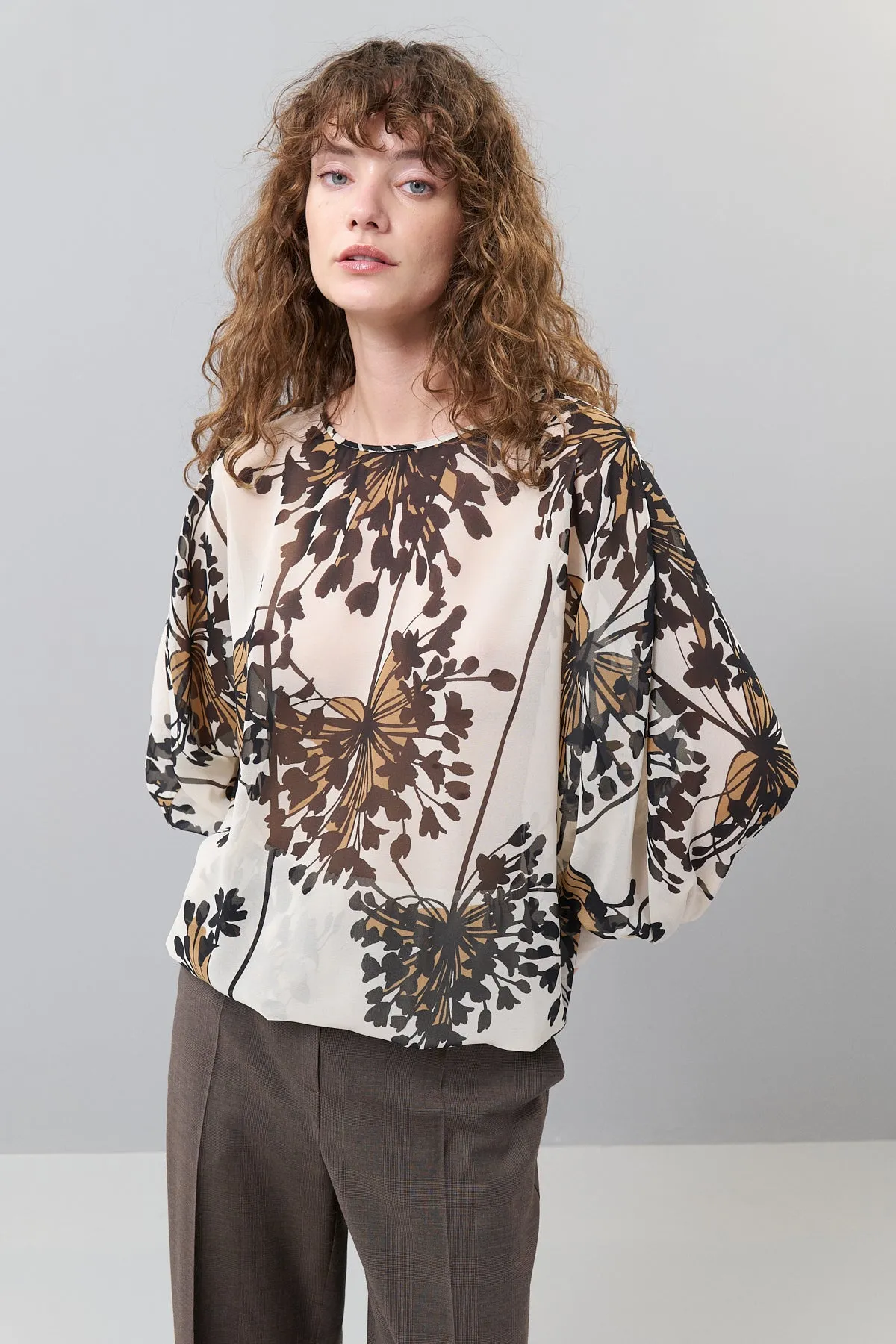 Bat Sleeve Elastic Waist Chiffon Printed Blouse Standard Color